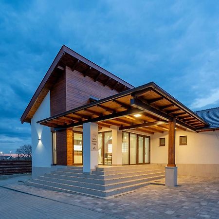 Bed and Breakfast Doresz Wellness Panzio Ujhartyan Экстерьер фото